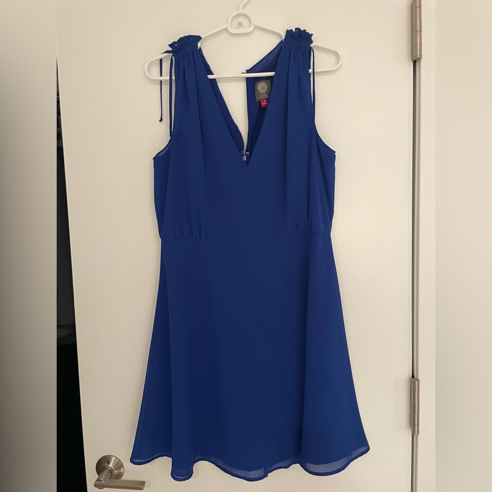 Size 10 Cobalt Blue Vince Camuto Soufflé V-Neck Chiffon A-Line Dress
